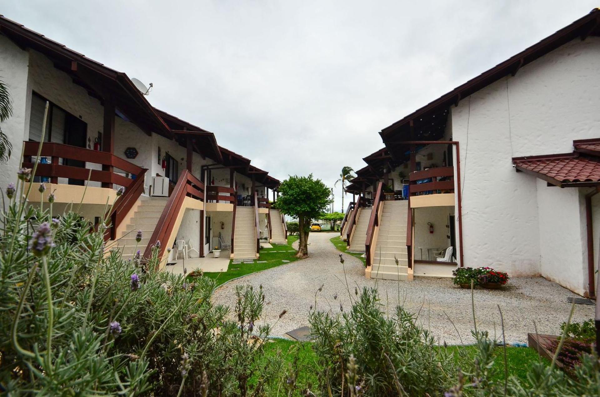 Apartamento Terreo Em Pe Na Areia P847