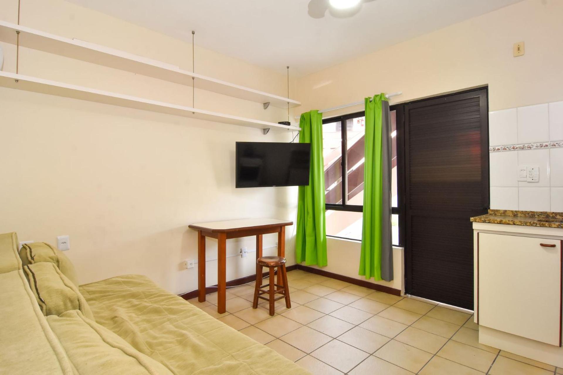 Terreo Em Pe Na Areia P847 Apartamento